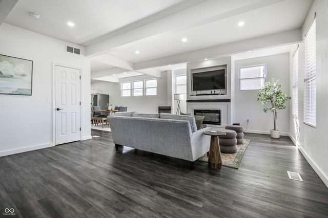 1131 Jefferson Avenue, Indianapolis, IN 46201