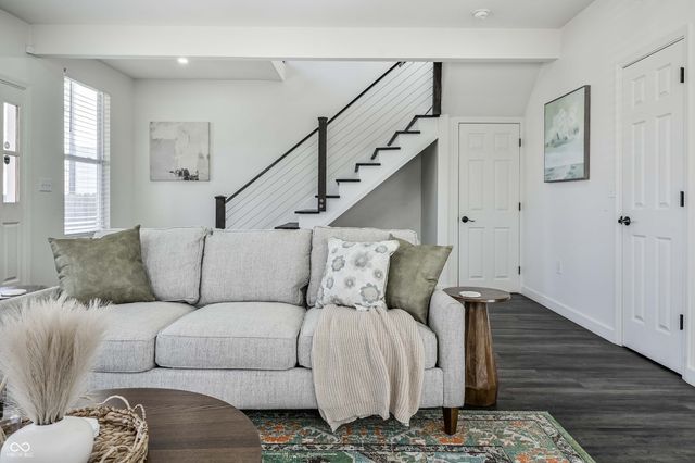 1131 Jefferson Avenue, Indianapolis, IN 46201