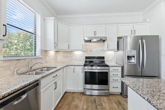 17039 HAMPTON FALLS TERRACE, Bradenton, FL 34202