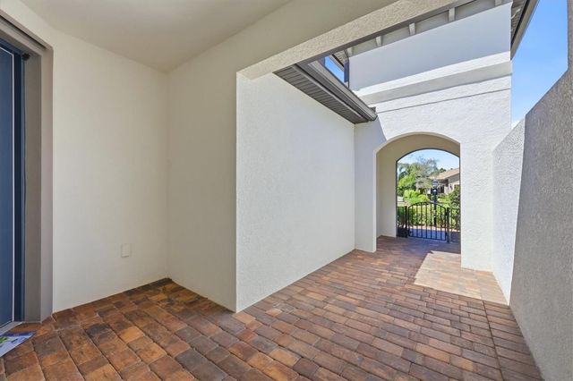 17039 HAMPTON FALLS TERRACE, Bradenton, FL 34202