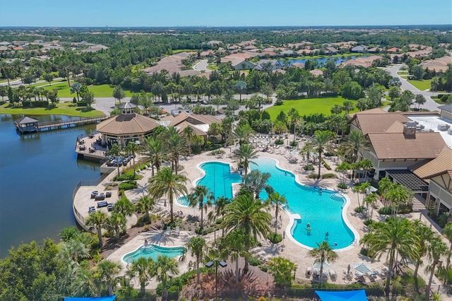 17039 HAMPTON FALLS TERRACE, Bradenton, FL 34202