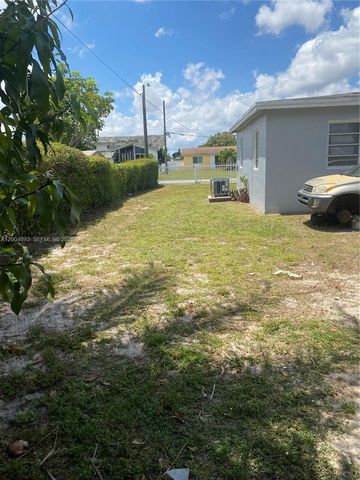 14315 NW 12th Ave, Miami, FL 33168