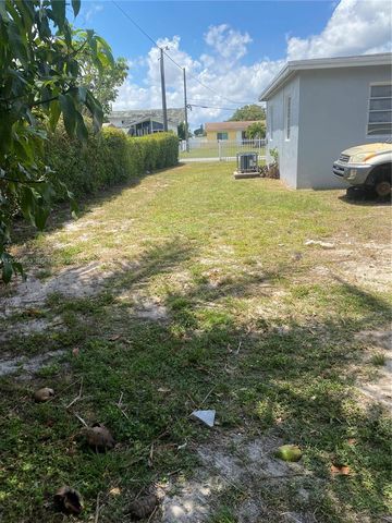 14315 NW 12th Ave, Miami, FL 33168