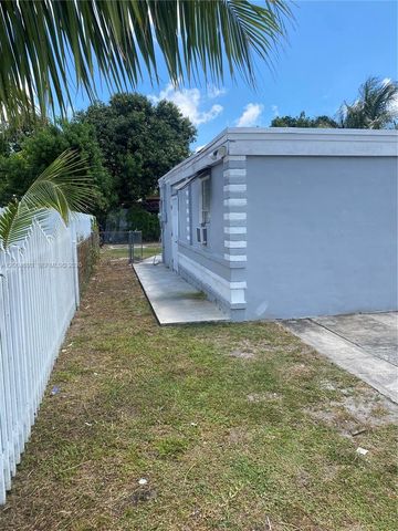 14315 NW 12th Ave, Miami, FL 33168