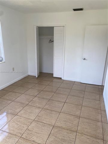 14315 NW 12th Ave, Miami, FL 33168