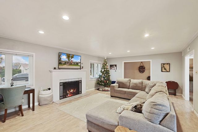 2202 N Stockton St, Stockton, CA 95204