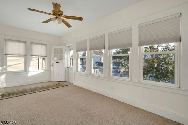 725 2Nd Ave, Lyndhurst Twp., NJ 07071