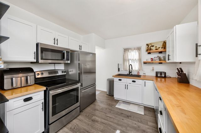 2506 60th Street, Des Moines, IA 50322
