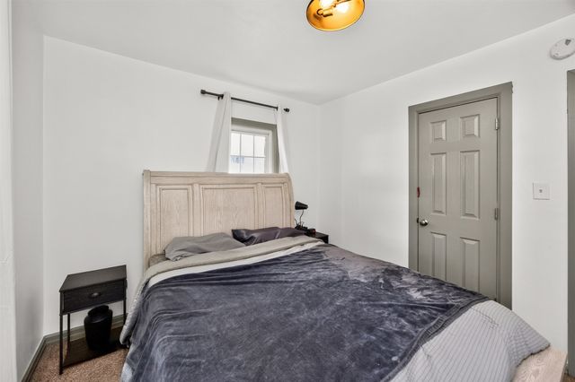 2506 60th Street, Des Moines, IA 50322