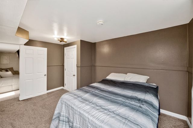 2506 60th Street, Des Moines, IA 50322