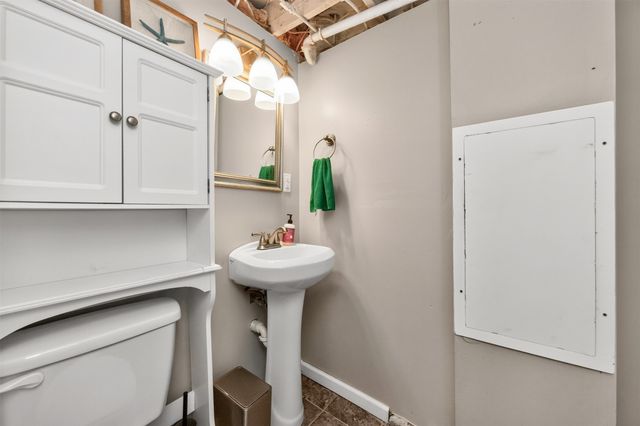 2506 60th Street, Des Moines, IA 50322