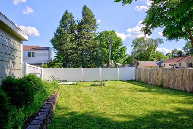 2506 60th Street, Des Moines, IA 50322