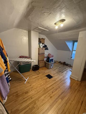 609 Vaughn Ave, Ashland, WI 54806