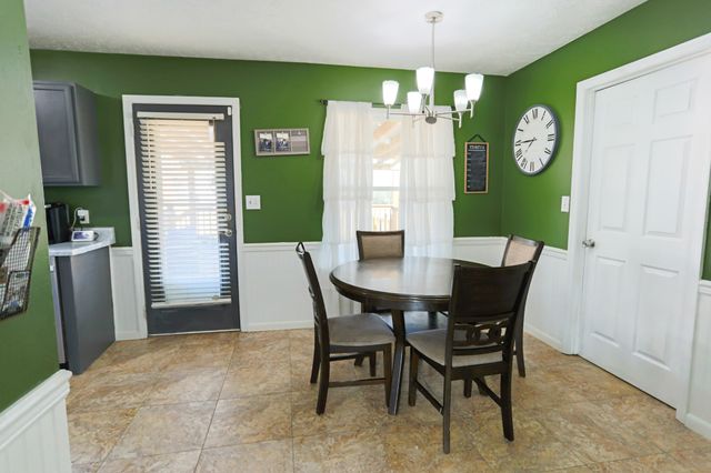 1111 Gardendale Dr, Murfreesboro, TN 37130