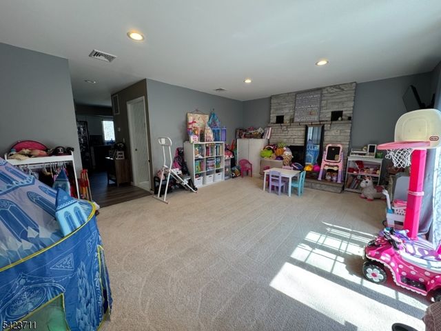 33 Woodsedge Ave, Mount Olive Twp., NJ 07828