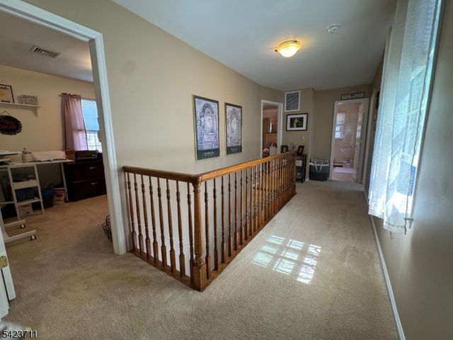 33 Woodsedge Ave, Mount Olive Twp., NJ 07828