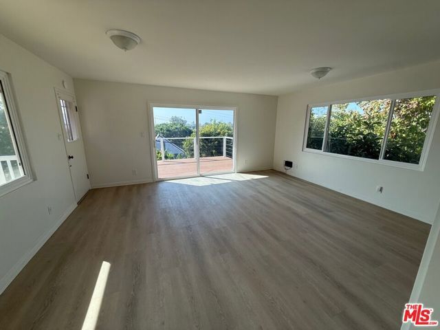 3237 Midvale Avenue, Los Angeles, CA 90034