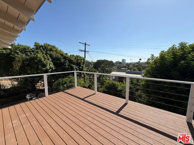 3237 Midvale Avenue, Los Angeles, CA 90034