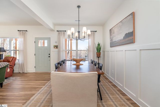 117 E Peninsula Drive, Laurens, SC 29360