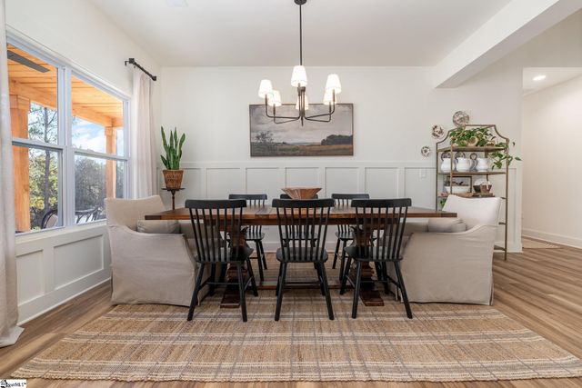 117 E Peninsula Drive, Laurens, SC 29360