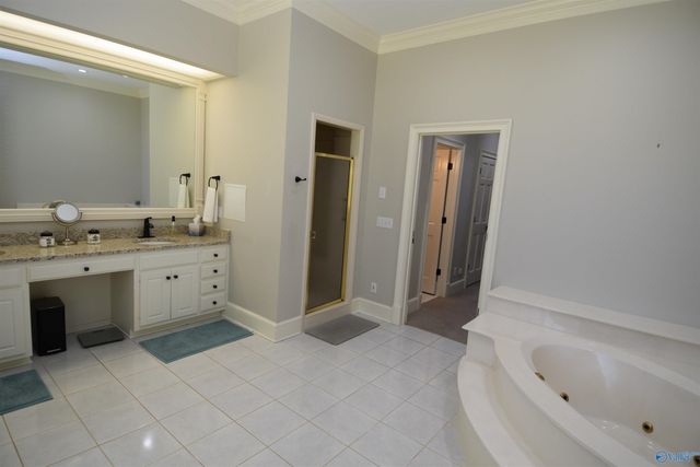 1707 Winston Street, Guntersville, AL 35976