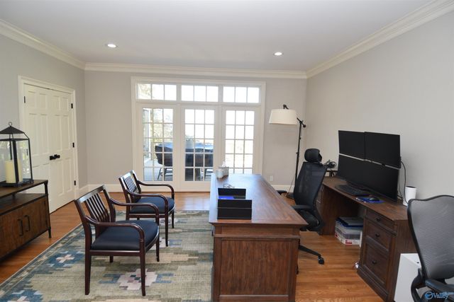 1707 Winston Street, Guntersville, AL 35976