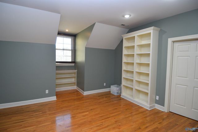 1707 Winston Street, Guntersville, AL 35976