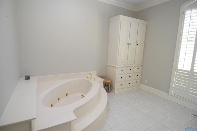 1707 Winston Street, Guntersville, AL 35976