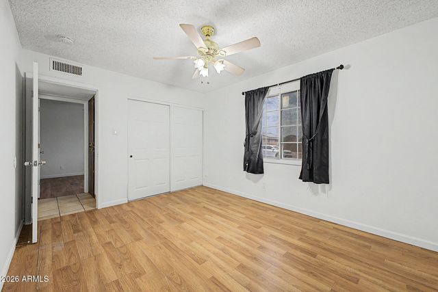 5232 W MAUNA LOA Lane, Glendale, AZ 85306