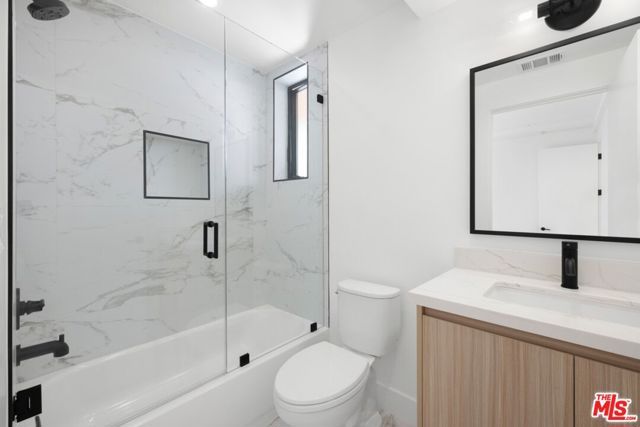 5543 Calhoun Avenue, Sherman Oaks, CA 91401