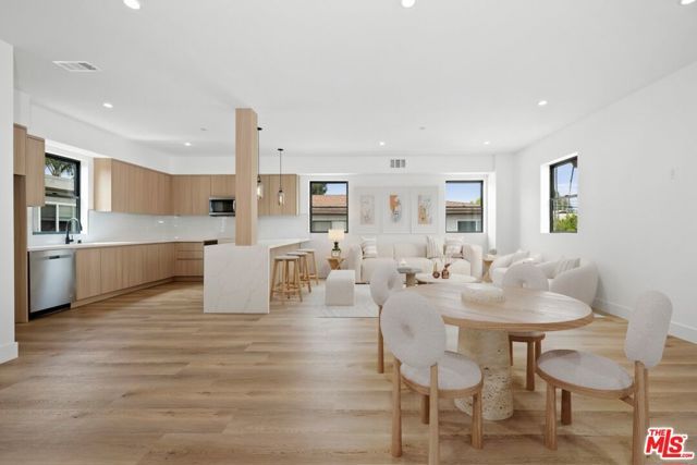 5543 Calhoun Avenue, Sherman Oaks, CA 91401