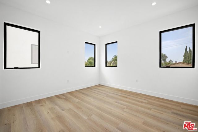 5543 Calhoun Avenue, Sherman Oaks, CA 91401