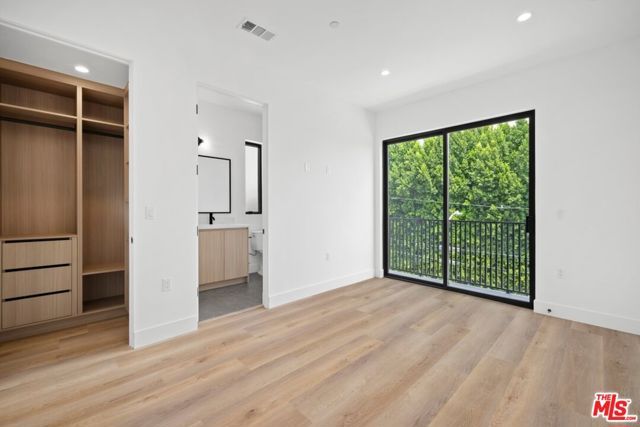 5543 Calhoun Avenue, Sherman Oaks, CA 91401