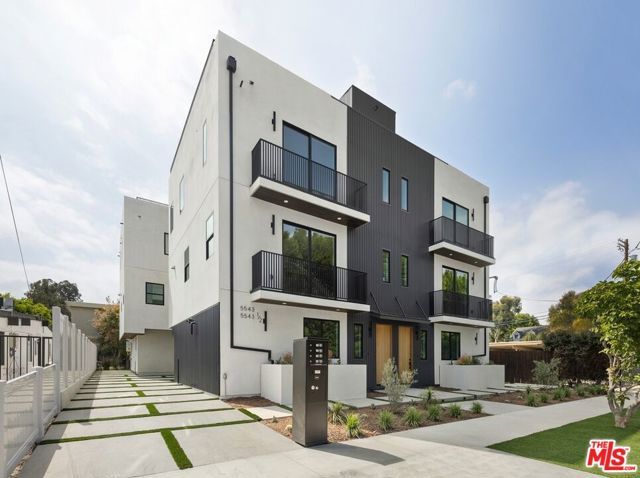 5543 Calhoun Avenue, Sherman Oaks, CA 91401