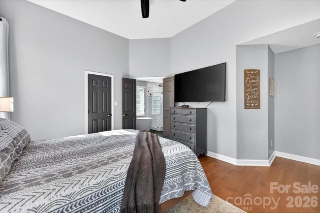 9011 Warbler Court, Charlotte, NC 28210