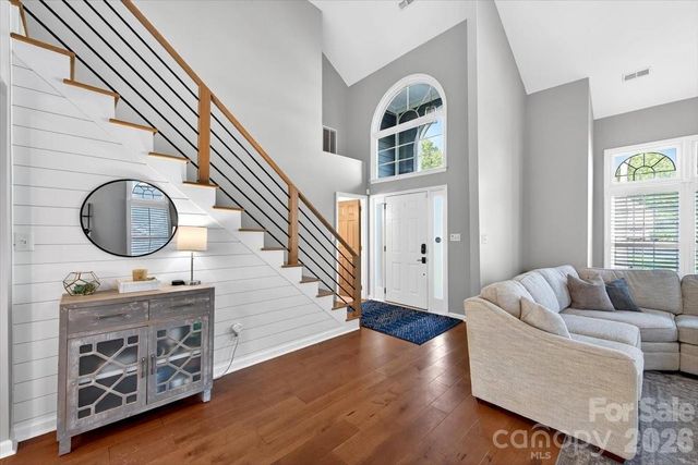 9011 Warbler Court, Charlotte, NC 28210