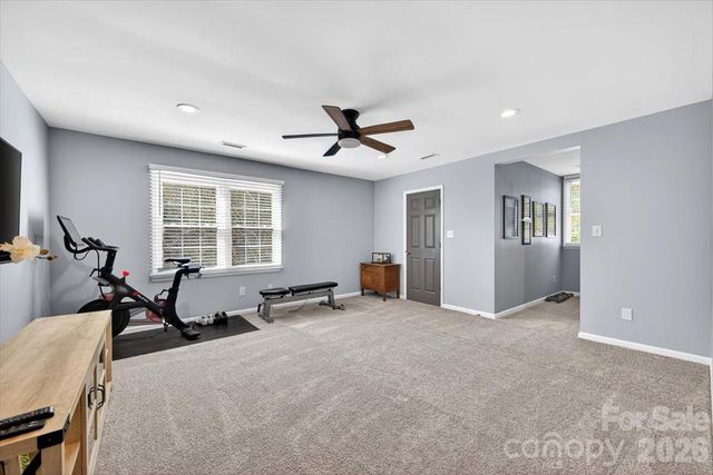 9011 Warbler Court, Charlotte, NC 28210