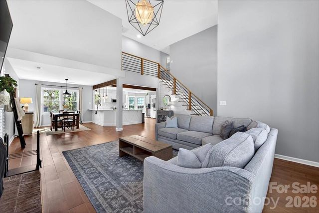 9011 Warbler Court, Charlotte, NC 28210