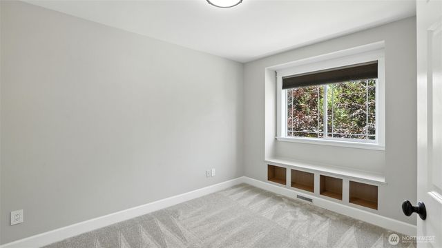 18001 8th Place W, Lynnwood, WA 98037