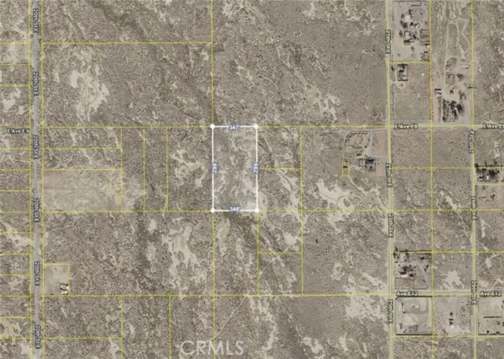 2300 E Avenue E8, Lancaster, CA 93535