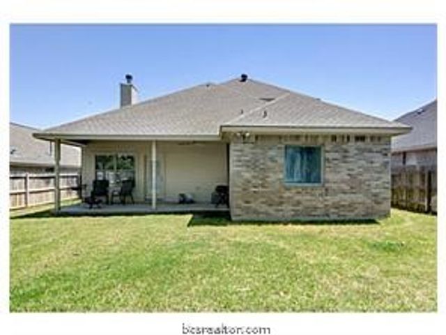 2212 Brougham Place, College Station, TX 77845