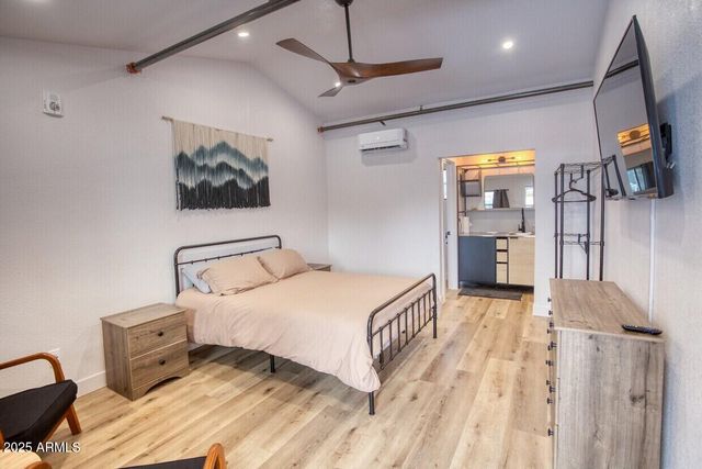 858 E WHITE MOUNTAIN Boulevard, Pinetop, AZ 85935