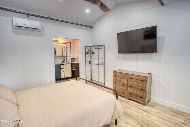 858 E WHITE MOUNTAIN Boulevard, Pinetop, AZ 85935