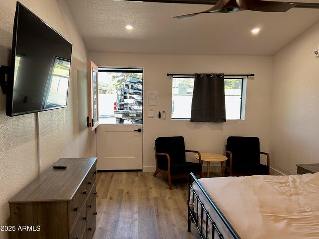 858 E WHITE MOUNTAIN Boulevard, Pinetop, AZ 85935