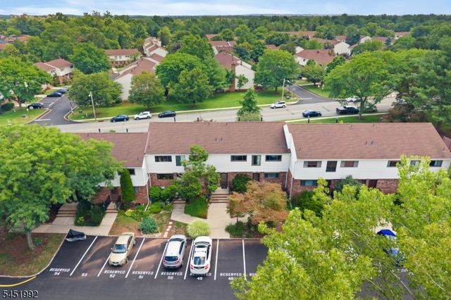 673 Dover Court 1C, Hillsborough Twp., NJ 08844