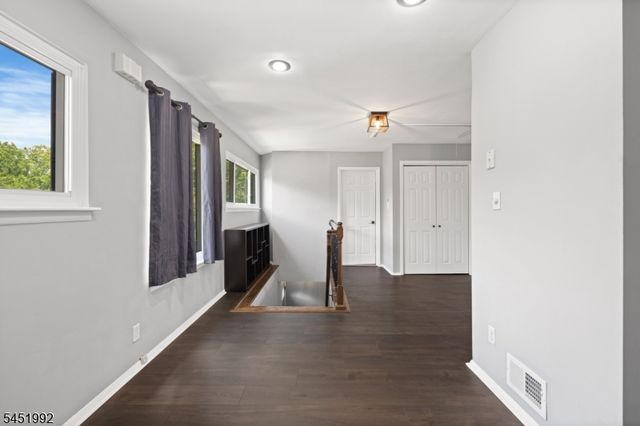673 Dover Court 1C, Hillsborough Twp., NJ 08844