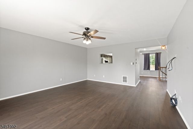 673 Dover Court 1C, Hillsborough Twp., NJ 08844