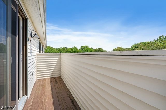 673 Dover Court 1C, Hillsborough Twp., NJ 08844