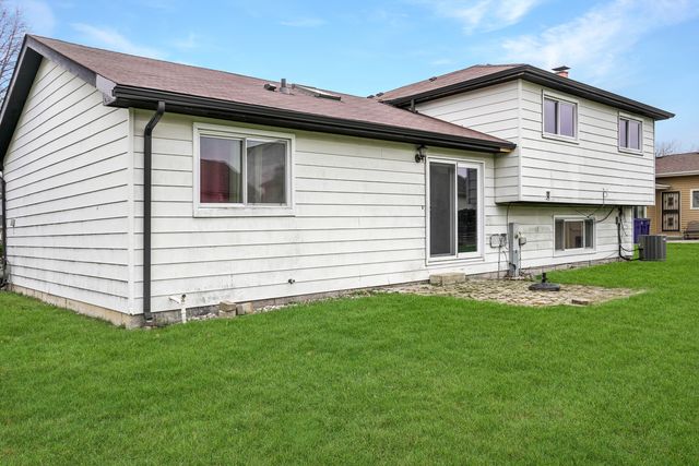 6200 Marsh Lane, Matteson, IL 60443