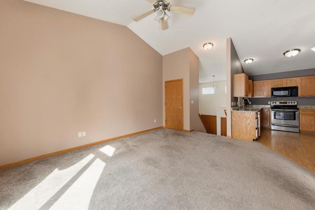 885 Cumberland LANE, Port Washington, WI 53074